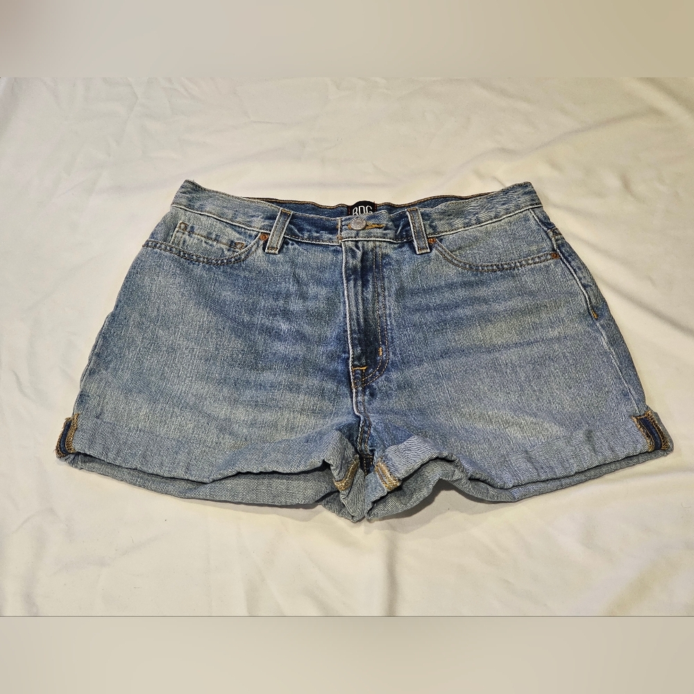 BDG Mom High-Rise Denim Shorts By Urban Outfitters- Size 30